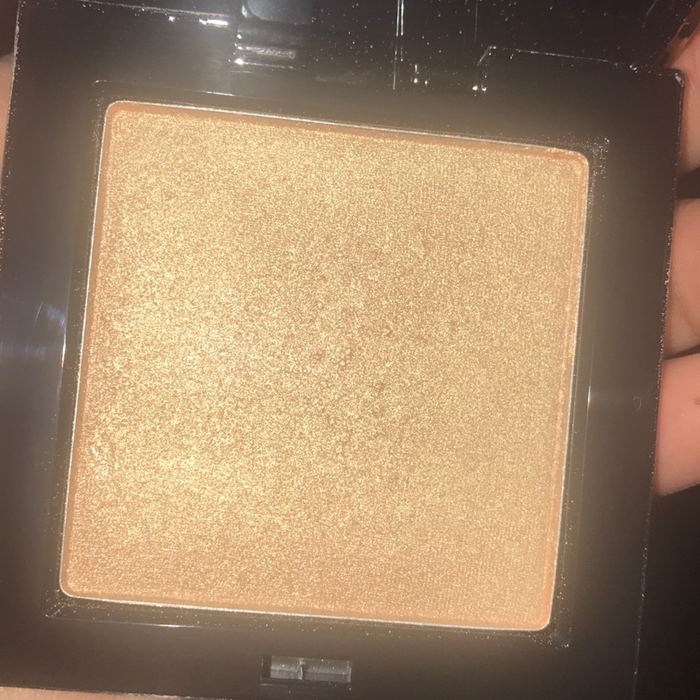 Highlight - Picture 2 of 2